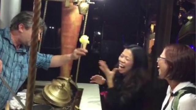 深圳两位美女在新加坡旅游的“遭遇”