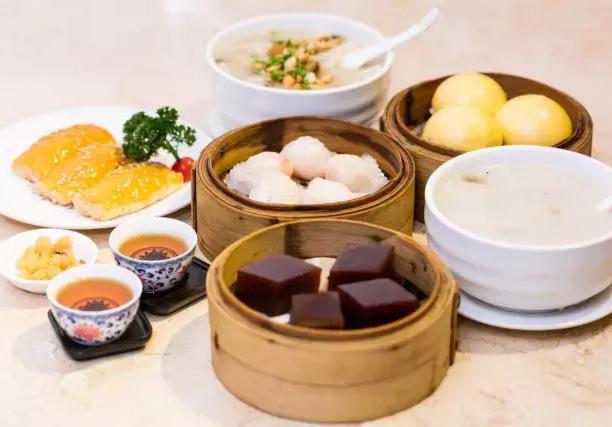企鹅君战线最长的测评，还包含了好多米其林餐厅