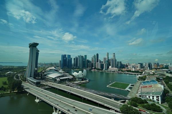 登世界第二摩天轮，高看一眼新加坡