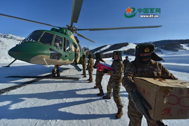 中国最艰苦的边防哨所终于有了直升机起降，未来需要常态化