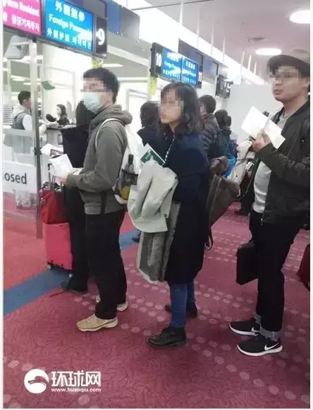 护照贴上“台湾国”，这只是“台独”国家梦做疯了的凭证
