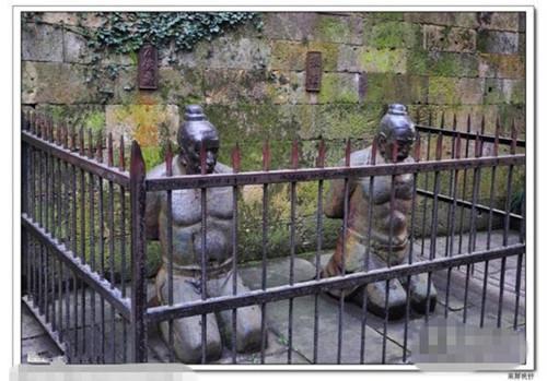 天下第一巨贪：害死岳飞，和珅不及，占地超过新加坡，银子堆成山