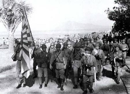 日军在新加坡大屠杀中变着花样杀华人，太坏了！