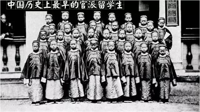 一生碰壁无数，辞世前终看到中国走向共和，中国留学生之父容闳