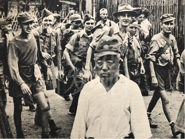 独家图集：日本投降后干了啥？中国记者体验东京小学去法西斯教育