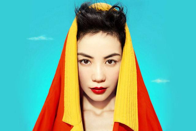 经历2次失败婚姻却依旧我行我素！你能理解传奇天后王菲的爱情吗