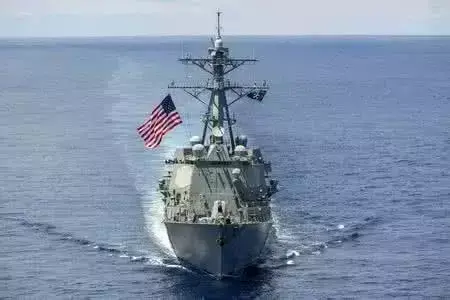 中邪了？！成天闯中国岛礁的美国驱逐舰又出事了 网观