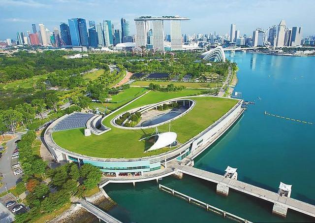 新加坡从缺水变成全世界水资源最充足的国家之一
