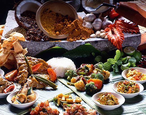 现代化的新加坡，仍然保留着最传统的新加坡美食
