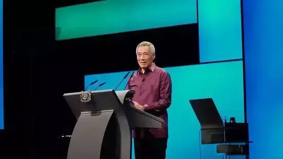 新加坡总理感慨中国电子支付发达：我的部长在上海像个乡巴佬！