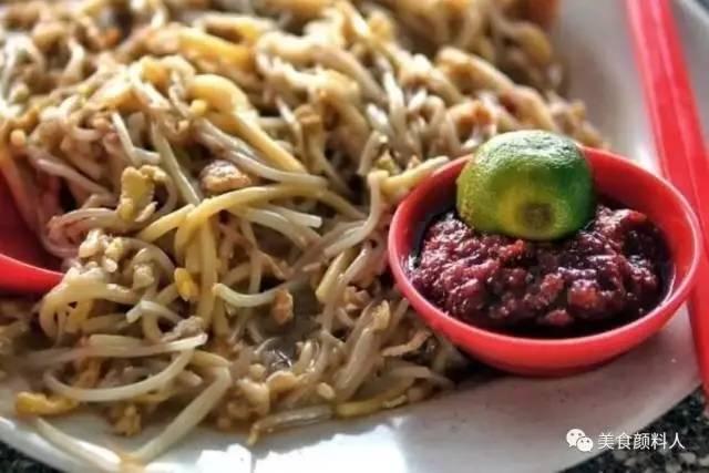 你不得不尝的新加坡街头美食——炒福建虾面