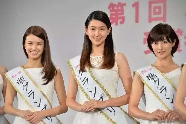 日本最可爱高一女生这样？别吐槽日本的审美，新加坡美姐才坑……