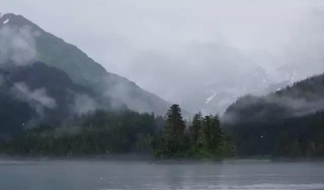 阿拉斯加游记：在“最后的边疆”，亲吻雪山、冰川、峡湾与荒野