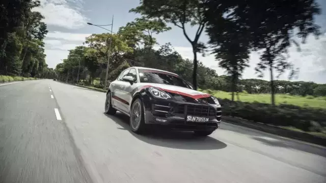 保时捷Macan Turbo赛道版亮相