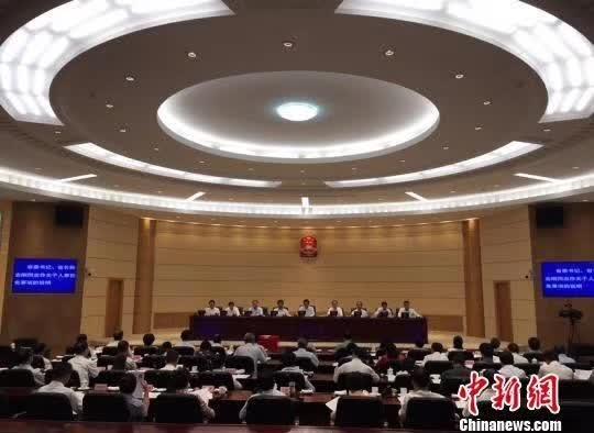 贵州代省长就位，河南老乡孙志刚结束书记省长“一肩挑”