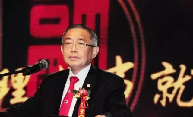 15岁随父创业，身家20亿美元，这位福清哥是“印尼制造”的王者！