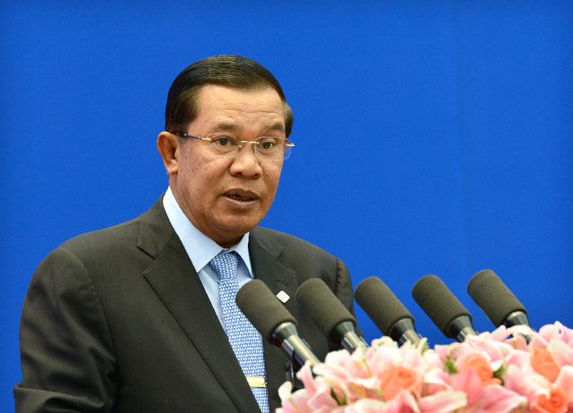 危难之中！中国及时伸出援手，确保东南亚这国不被美国颠覆！