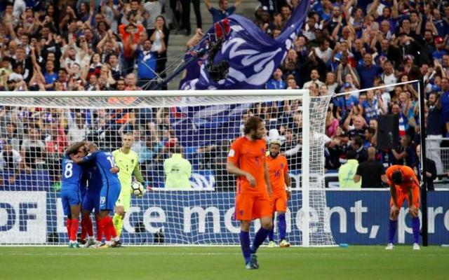 大胜荷兰 法国出线在望 世界杯欧洲区外围赛