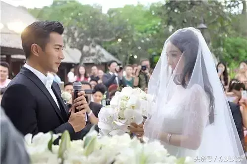 无数明星扎堆结婚的小岛，到底有什么？