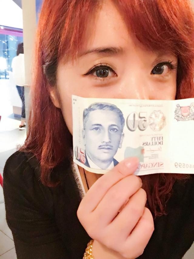 晃在新加坡 活捉“鱼尾狮”