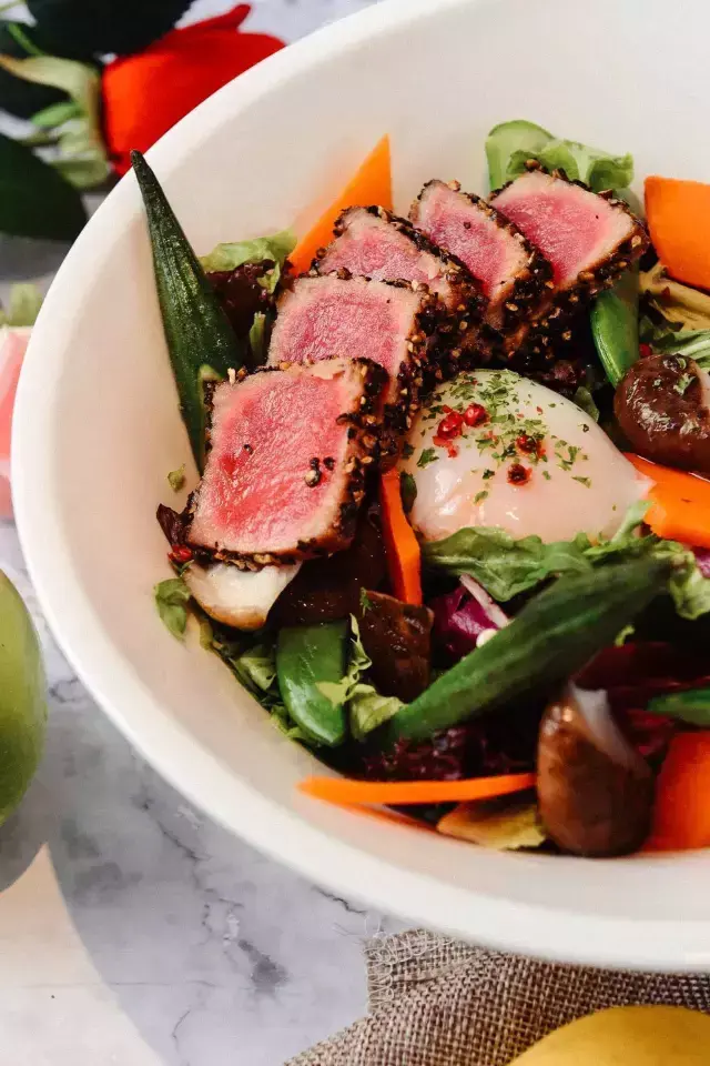 品尝韩寒御用的高颜值实力男神主厨做的菜是一种什么体验？