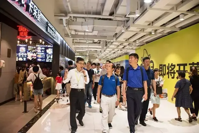 宁波首个地下商城，现遇史上最大难题，花500万才摆平一半