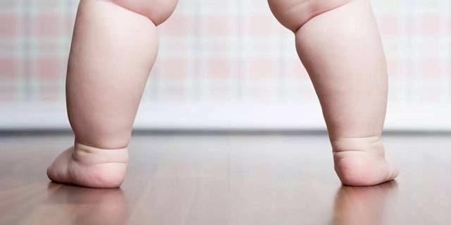 研究：风险高达25% 幼儿肥胖都是父母超重惹的祸