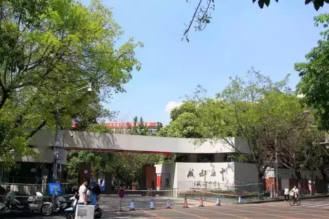 中国百强中学排名公布！四川这13所中学上榜！有你母校吗？