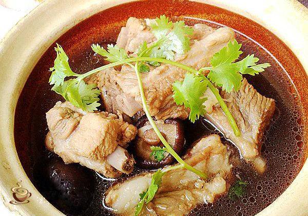 新加坡美食——肉骨茶