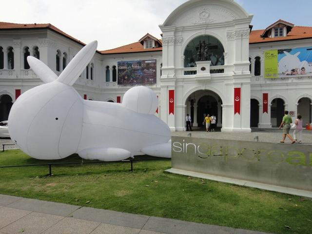 亚洲漫行画册 参观新加坡艺术博物馆 馆内有丰富的美术作品收藏