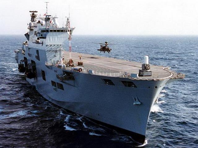 这国军队乱成一团，远隔万里：还想跟着美国在南海搅局使坏！