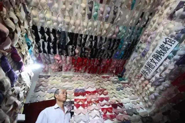 镜头下的全球“收藏狂魔”
