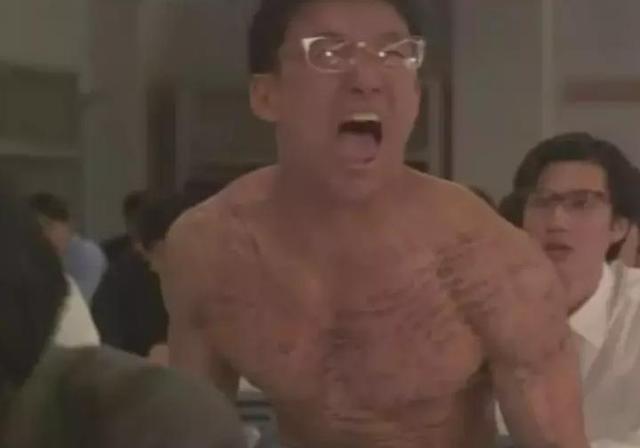 这样的作弊手法，在中国根本行不通，歪果仁防范意识太低