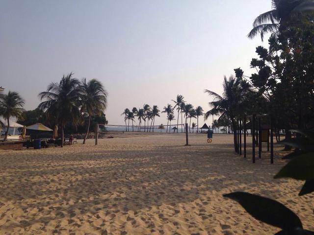 说走就走的旅游 畅快游玩新加坡丹戎海滩 人与大自然和谐相处