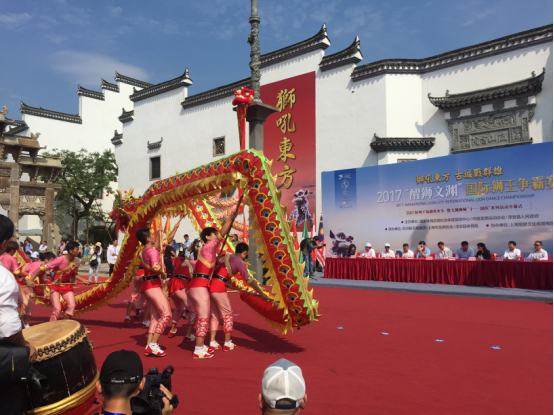 13支世界顶尖狮队争霸千岛湖文渊狮城，总奖金68万元，为历年最高