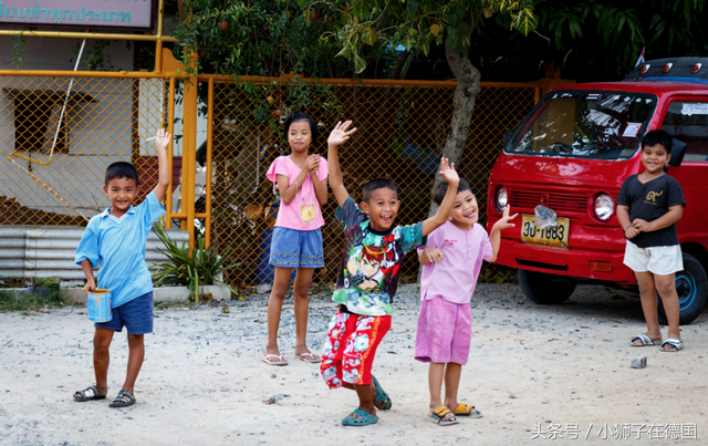镜头下：泰国街头众生百态相