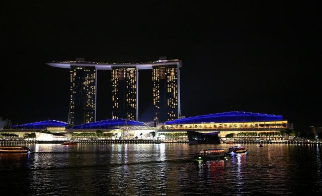 城市风光图集欣赏：新加坡城市夜景