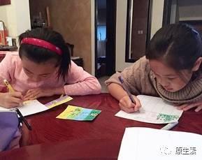 8岁她挨家挨户劝素，而她手绘小卡劝素，萌娃们都不吃肉在闹哪样