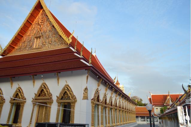 泰国旅游 走访曼谷有名的古寺Chana寺求好运