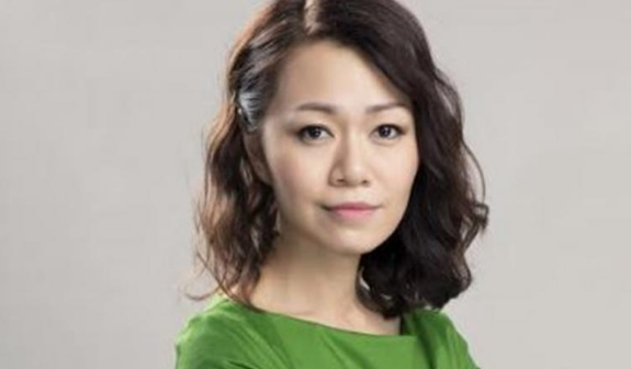 新加坡歌手董姿彦人气超高，这是要问鼎新歌声？