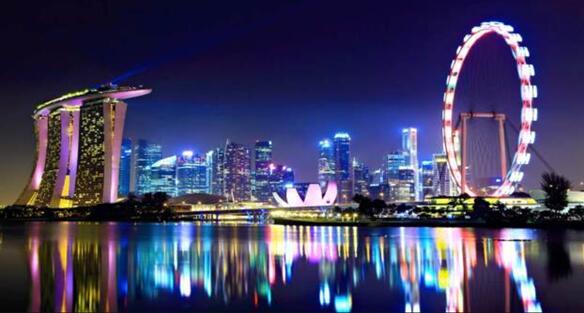 360度无死角摄影，新加坡夜景VS上海夜景，谁胜谁负你来辩