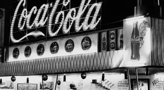可口可乐：一场世界大战和一个全球品牌