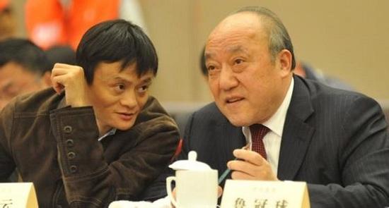 鲁冠球千亿帝国继承人：23岁当总裁布局36家上市公司，不愿姓鲁