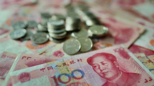 全国17地区调整最低工资标准，国内三大比特币交易平台停止交易