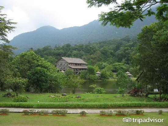 没有谋杀案的东方快车，有的是米其林美食、贵族待遇和绝美风景！