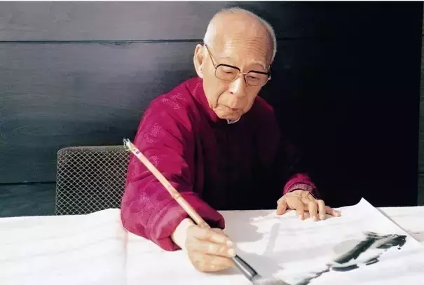他以一人之力，勾勒出中国传统文化的整体轮廓