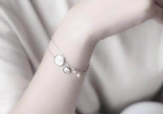 买不起Tiffany价位的，可以看看