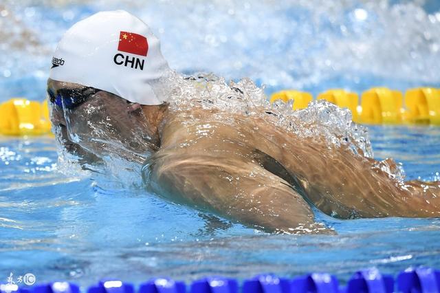 短池世界杯新加坡站中国2金2银3铜 李朱濠100蝶破两项纪录