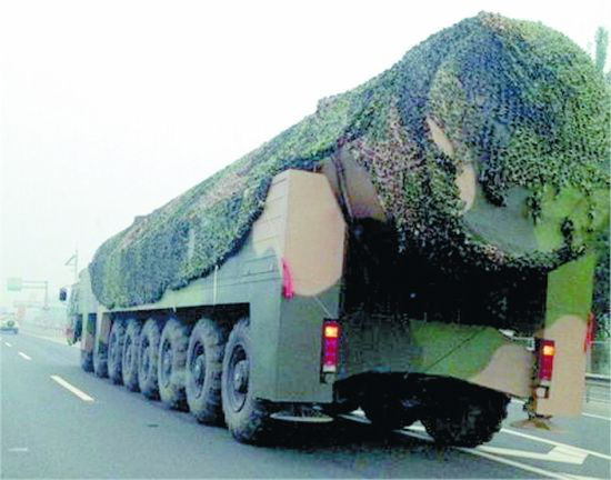 4央视曝光东风41性能：搭载10枚分导弹头，美国：根本拦不住 啊