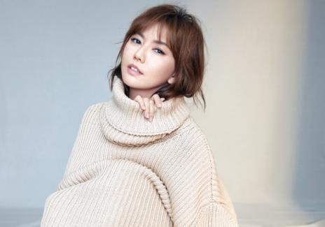 孙燕姿：「人生不可能永远活在正面美好状态，与其抗拒不如接受」